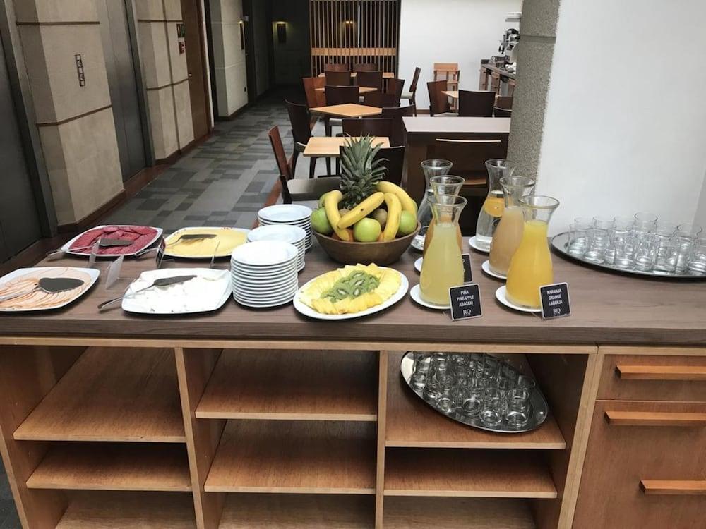 Rq Santiago Aparthotel Eksteriør bilde