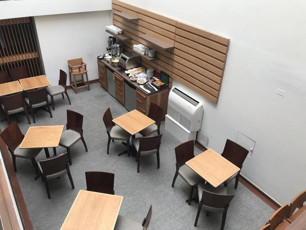 Rq Santiago Aparthotel Eksteriør bilde